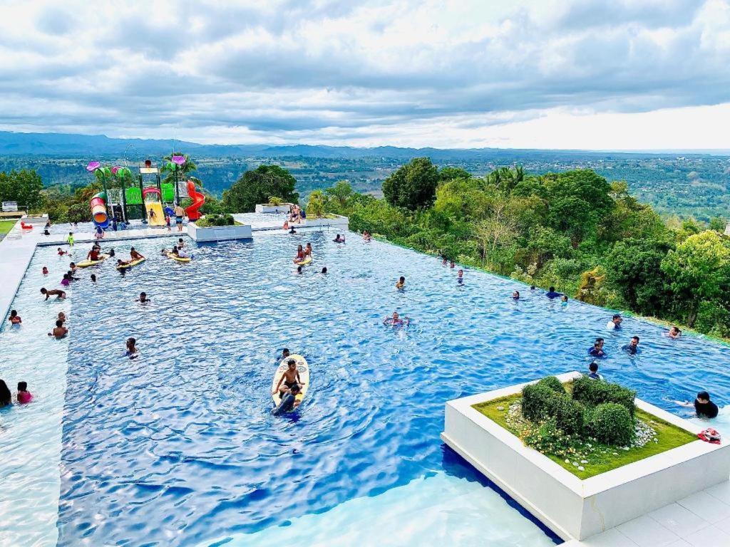 Ultra Winds Mountain Resort (Adults Only) Cagayán de Oro Extérieur photo